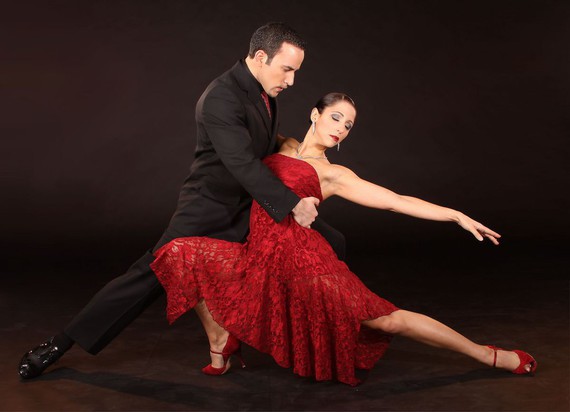 Tango v besedi in glasbi